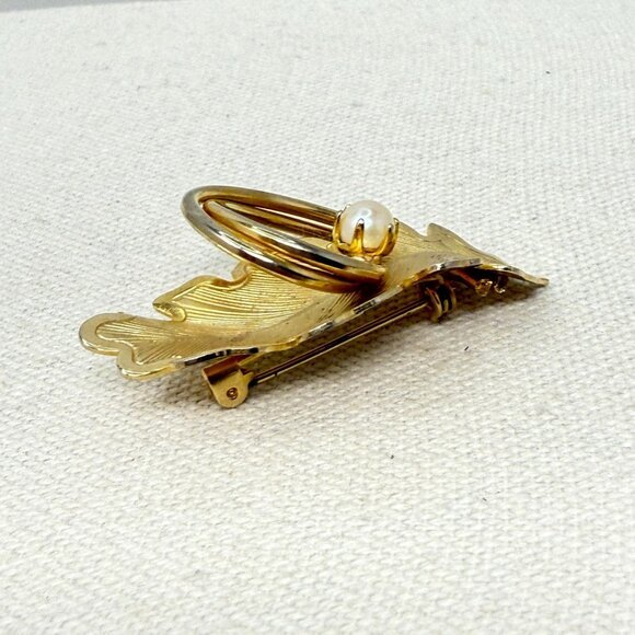 Vintage Leaf Brooch Gold-Tone Imitation Pearl MCM Mid-Century Nature Retro - Picture 5 of 11
